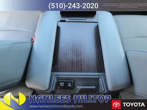 Used 2024 Toyota Sienna XLE image 23