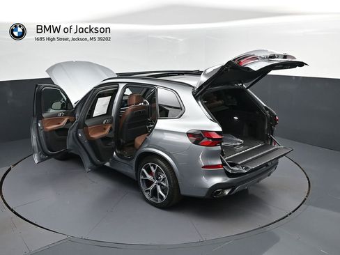 New 2026 BMW X5 xDrive50e w/ M Sport Package AWD/4WD image 2