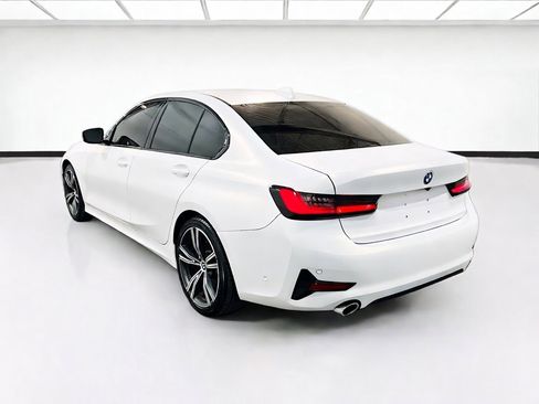Used 2022 BMW 330i Sedan w/ Convenience Package RWD image 6