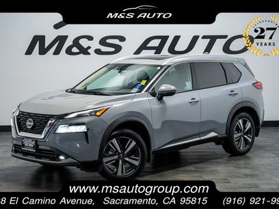Used 2022 Nissan Rogue SL w/ SL Premium Package
