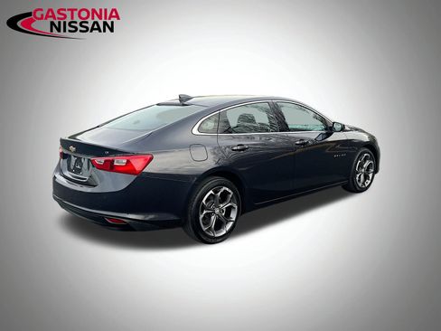 Used 2023 Chevrolet Malibu LT w/ Driver Confidence Package image 9