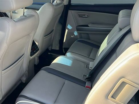 Used 2012 MAZDA CX-9 Grand Touring w/ Moonroof & Bose Audio Pkg image 9