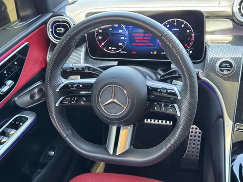 Used 2026 Mercedes-Benz GLC 300 image 10