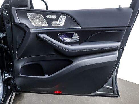 Certified 2025 Mercedes-Benz GLE 350 4MATIC image 25