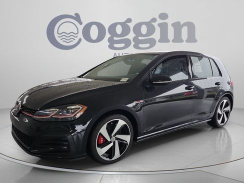 Used 2019 Volkswagen Golf 4-Door FWD image 1