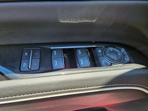 Used 2023 Cadillac Escalade Sport AWD/4WD image 29