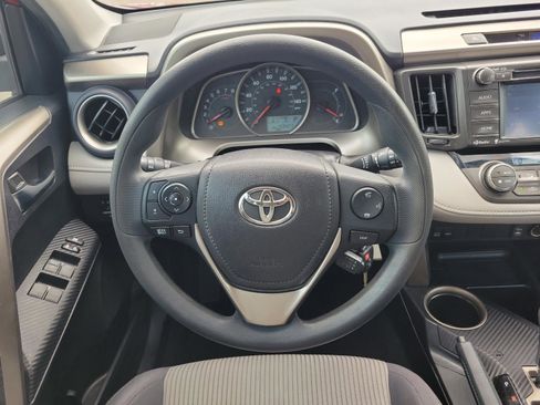 Used 2015 Toyota RAV4 XLE image 13
