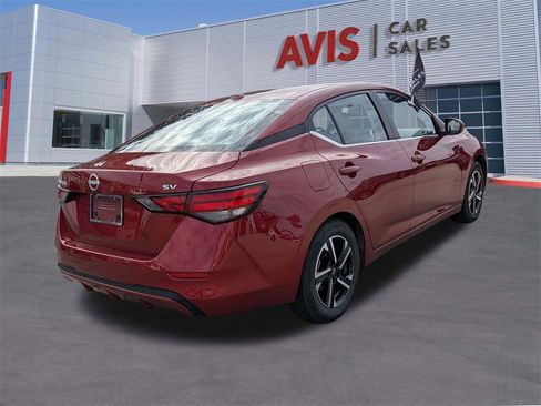 Used 2024 Nissan Sentra SV image 6
