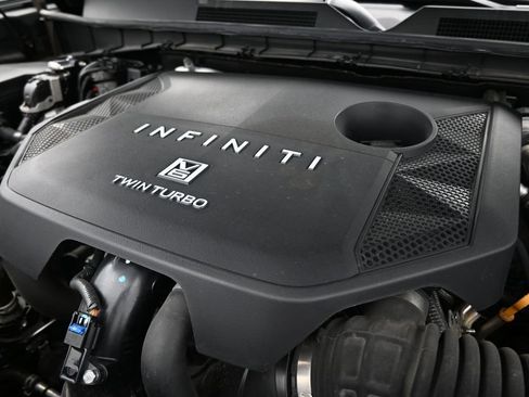 Used 2025 INFINITI QX80 Luxe AWD/4WD image 32