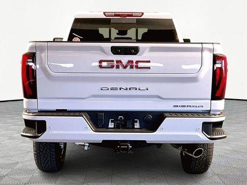 New 2026 GMC Sierra 2500 Denali w/ Denali Reserve Package AWD/4WD image 5