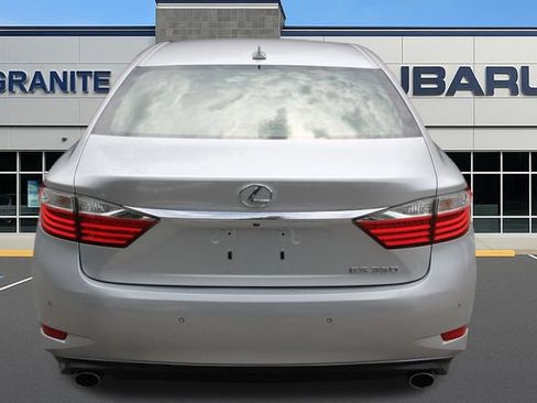 Used 2013 Lexus ES 350 w/ Luxury Pkg FWD image 8