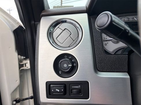 Used 2009 Ford F150 Platinum image 22