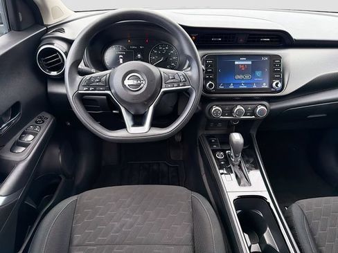 Used 2023 Nissan Kicks SV w/ Interior Electronics Package FWD image 21