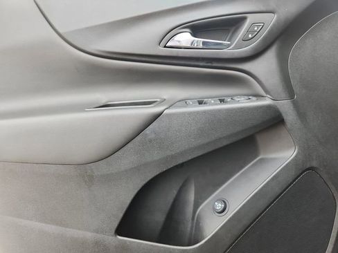 Used 2022 Chevrolet Equinox LT FWD image 21