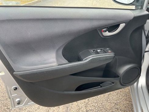 Used 2013 Honda Fit image 16