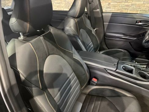 Used 2022 Toyota Avalon XSE w/ Protection Package (TMS) image 4