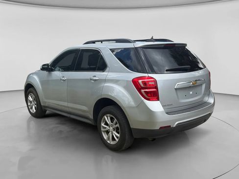 Used 2017 Chevrolet Equinox LT w/ Convenience Package FWD image 3