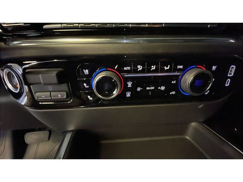 Used 2024 Chevrolet Silverado 3500 LTZ w/ LTZ Plus Package AWD/4WD image 14