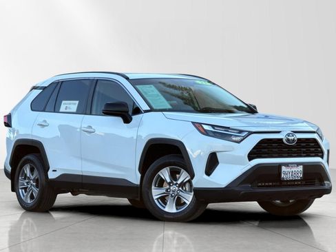 Used 2023 Toyota RAV4 LE image 1