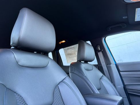 New 2026 Jeep Compass Latitude image 15