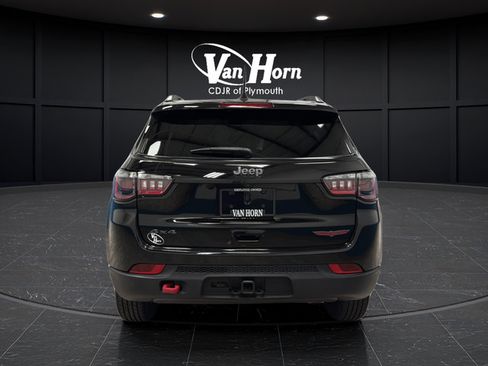 Used 2023 Jeep Compass Trailhawk w/ Trailer Tow Group AWD/4WD image 6