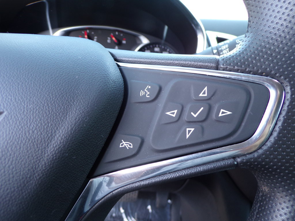 Used 2021 Chevrolet Equinox LT AWD/4WD image 19