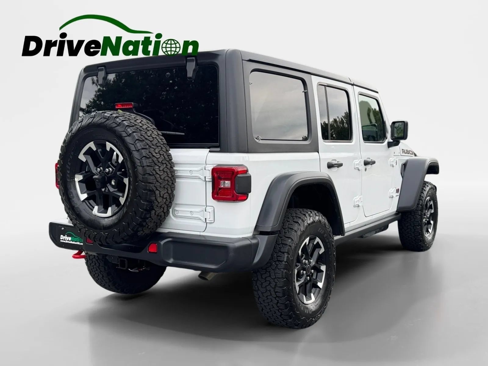 Used 2026 Jeep Wrangler Unlimited Rubicon AWD/4WD image 5