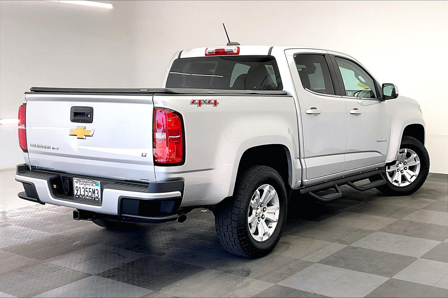 Used 2020 Chevrolet Colorado LT AWD/4WD image 13