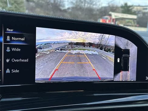 Used 2023 Cadillac Escalade Sport w/ LPO, ONYX Package image 15