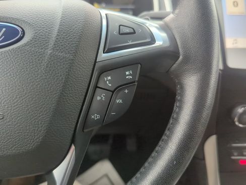 Used 2019 Ford Edge SEL w/ Equipment Group 201A image 31