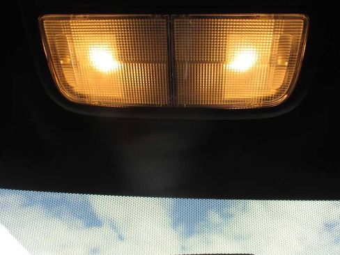 Used 2020 Honda HR-V Sport image 25