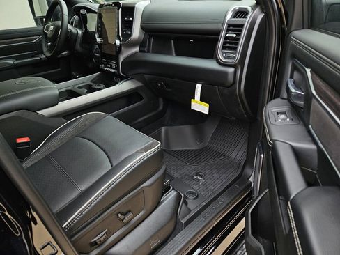New 2026 RAM 3500 Laramie AWD/4WD image 7