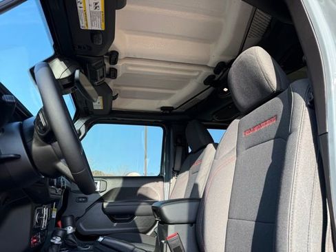 New 2026 Jeep Wrangler Unlimited Rubicon w/ Safety Group AWD/4WD image 26