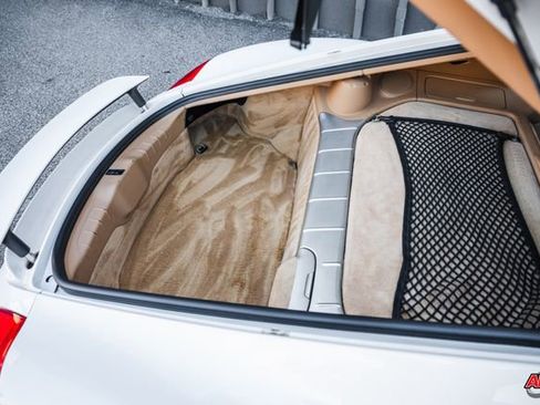 Used 2011 Porsche Cayman image 61