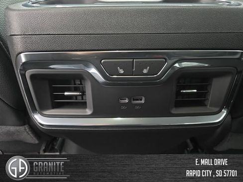 New 2026 GMC Sierra 3500 Denali w/ Denali Reserve Package image 38