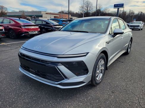 New 2026 Hyundai Sonata SE FWD image 8