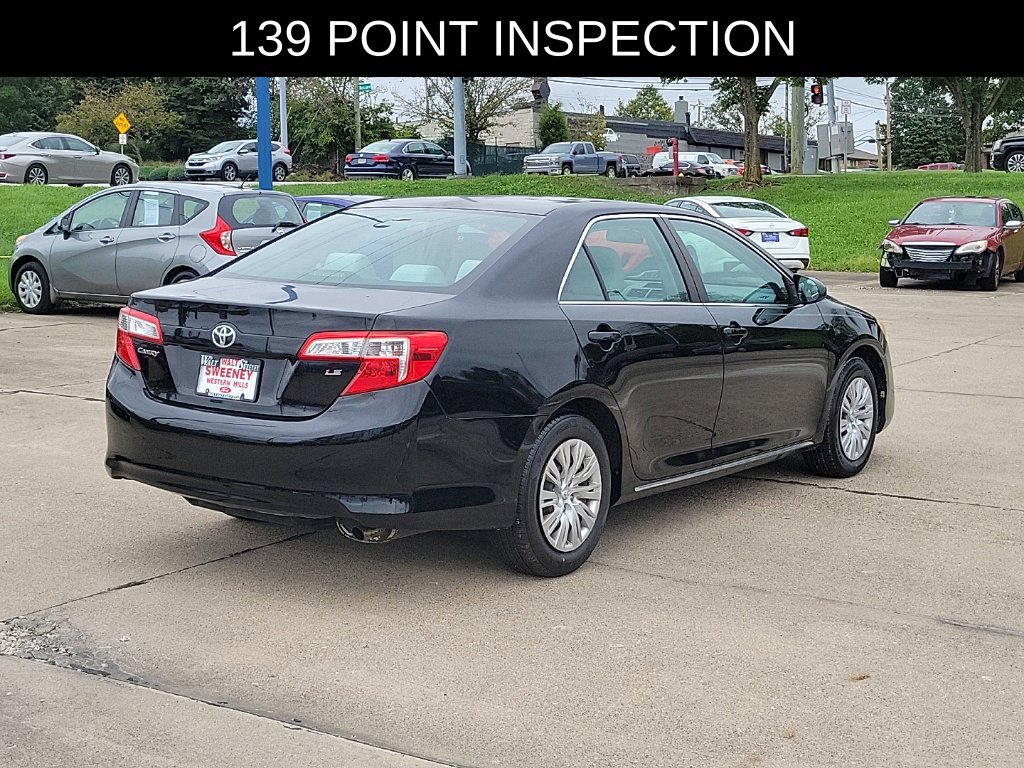 Used 2012 Toyota Camry LE FWD image 4