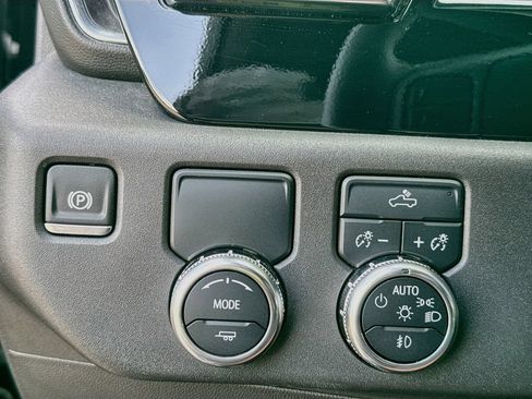 Used 2024 GMC Sierra 1500 Elevation RWD image 20