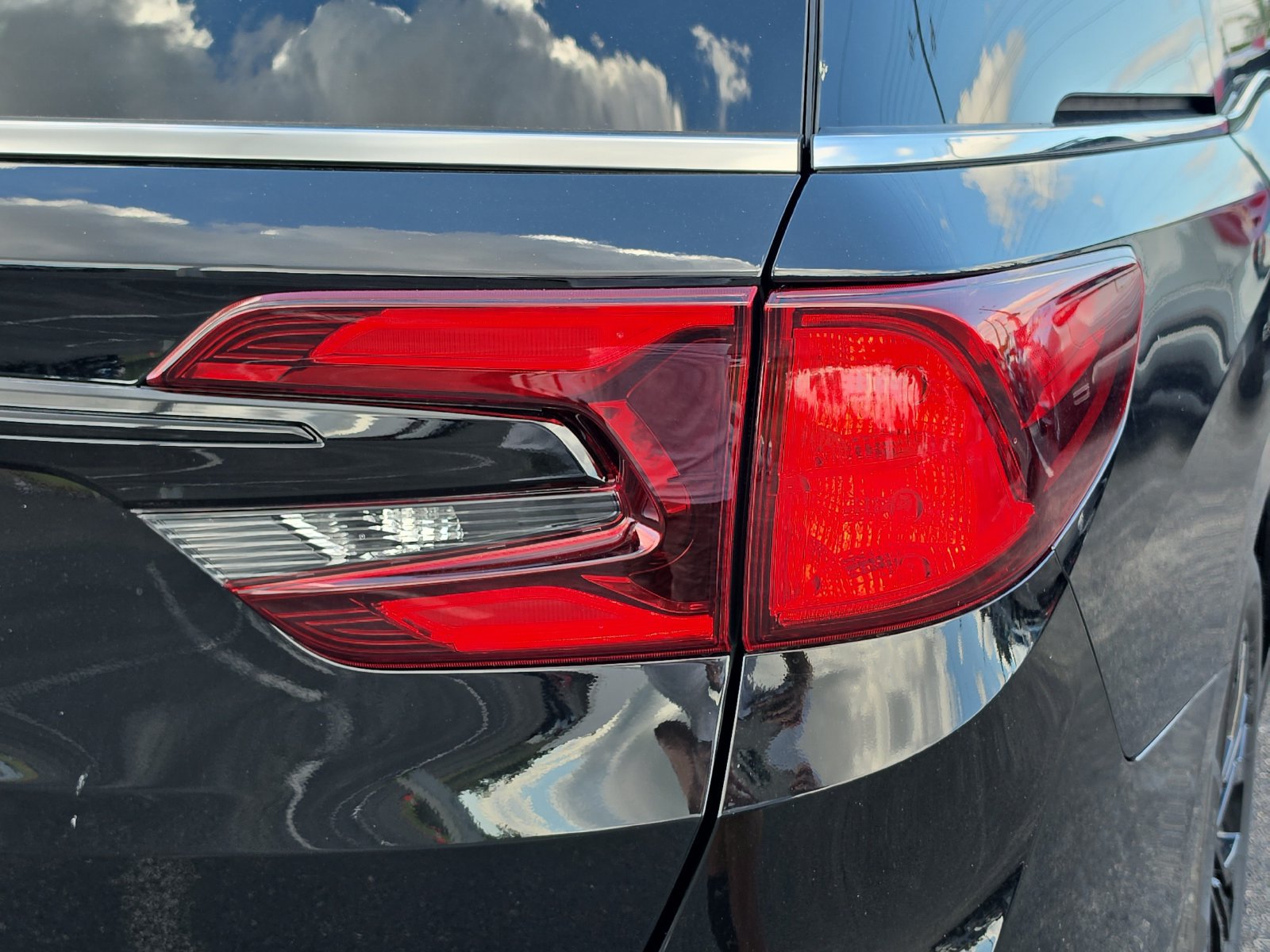 New 2026 Honda Odyssey Sport-L image 8