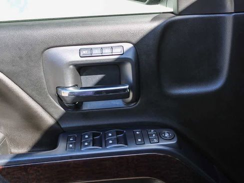 Used 2015 GMC Sierra 1500 SLT w/ SLT Crew Cab Value Package RWD image 16