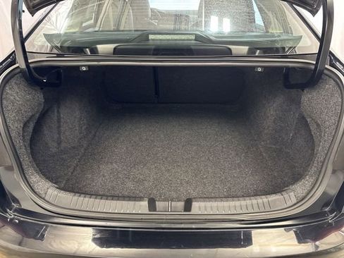 Used 2024 Volkswagen Jetta SE image 23