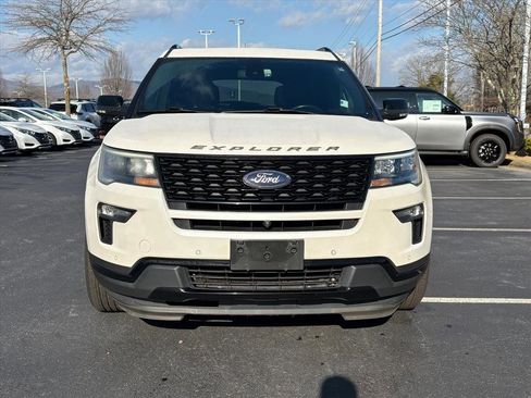 Used 2018 Ford Explorer Sport w/ Equipment Group 401A image 3