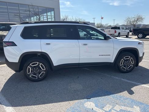New 2026 Jeep Cherokee Limited AWD/4WD image 32