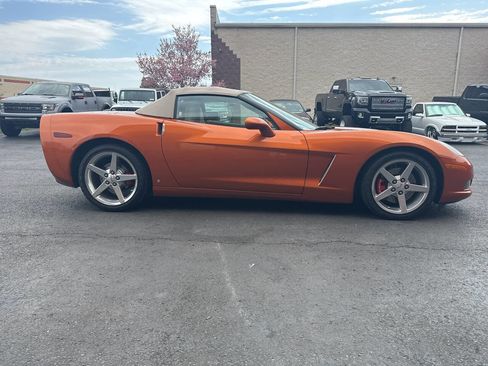 Used 2007 Chevrolet Corvette Convertible RWD image 9