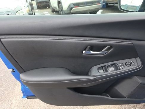 Used 2024 Nissan Sentra SV image 12