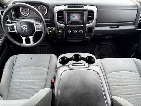 Used 2021 RAM 1500 Classic SLT RWD image 11
