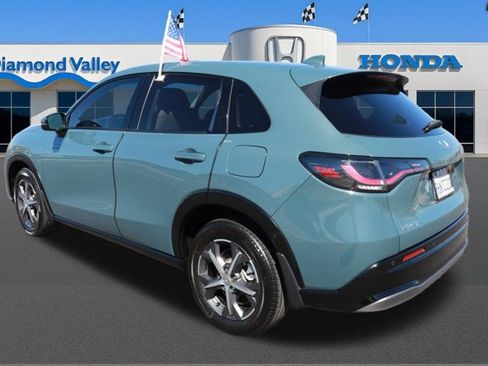 Certified 2024 Honda HR-V EX-L image 4