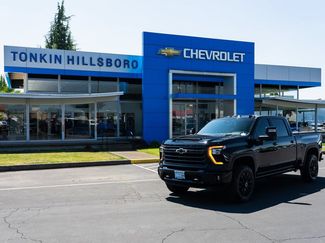 Used 2025 Chevrolet Silverado 2500 High Country w/ Midnight Edition AWD/4WD video 1