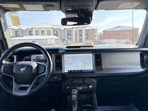 Used 2023 Ford Bronco Outer Banks image 27