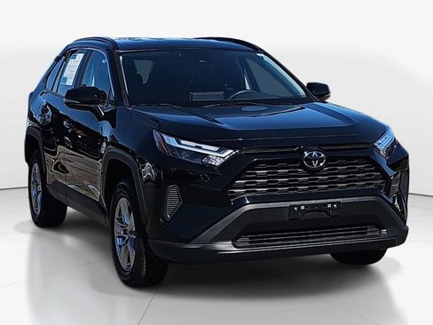 Used 2024 Toyota RAV4 XLE image 2